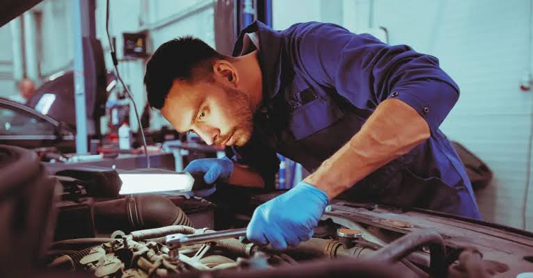 Top 5 Engineering Jobs in the US with Visa Sponsorship & Average Salaries ($70K–$140K/year)