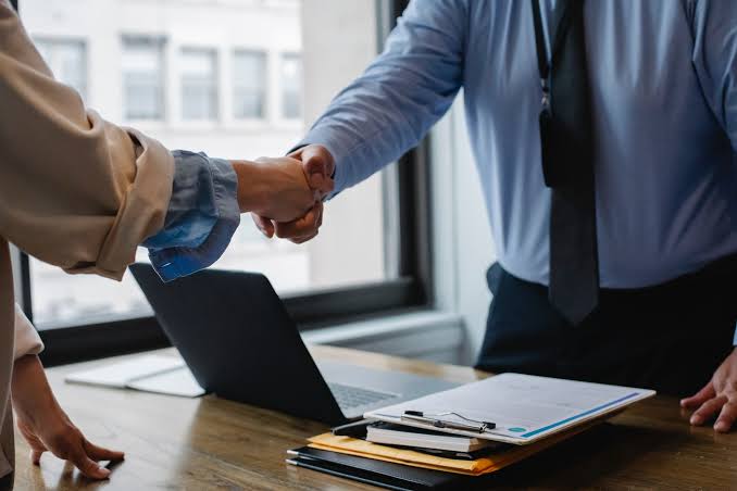 Top 10 Jobs That Offer Visa Sponsorship for International Graduates